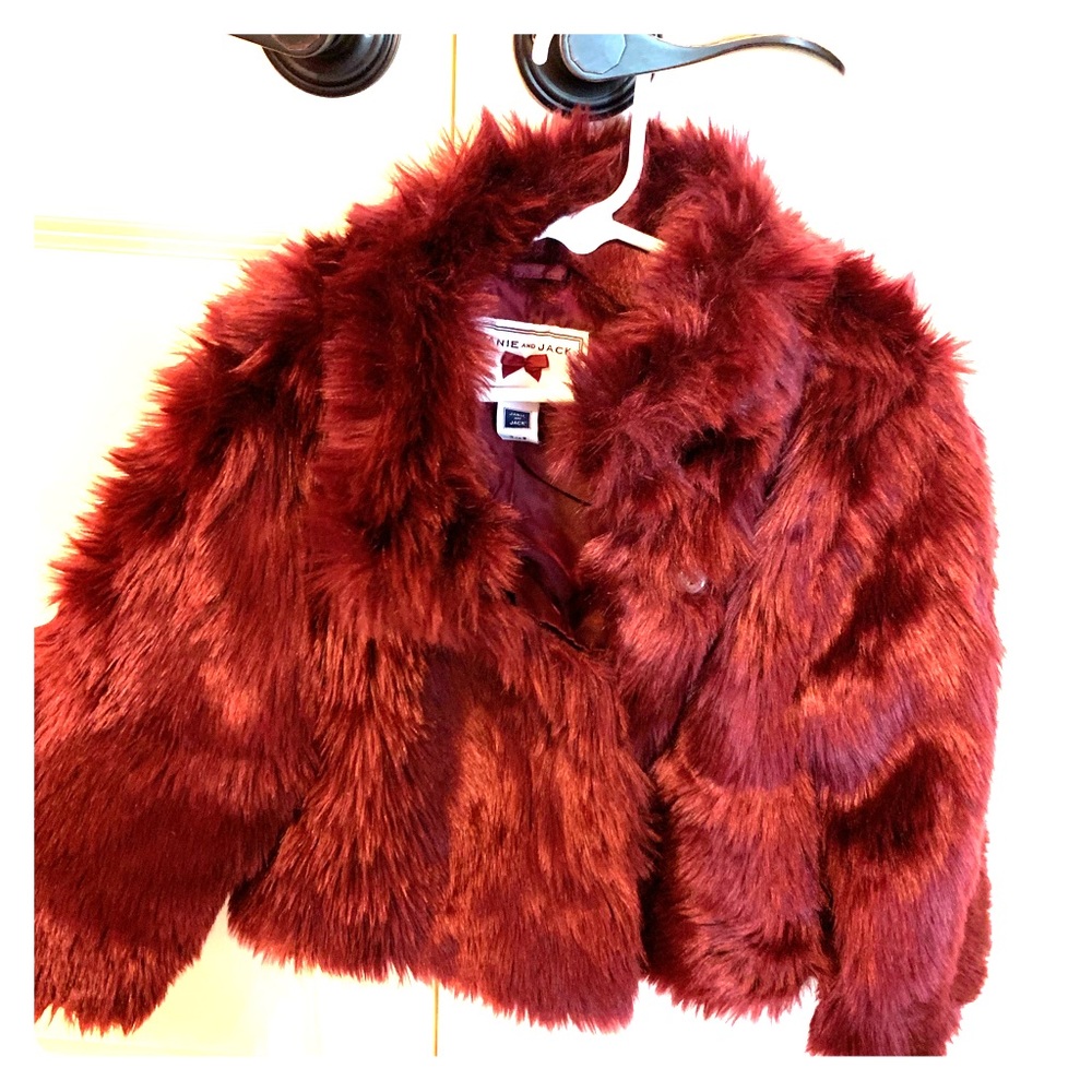 Burgundy faux fur 3/4 sleeve jacket